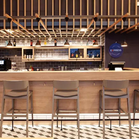 Express & By Ihg Hotel Monheim am Rhein