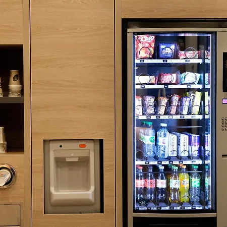 Express & By Ihg 호텔