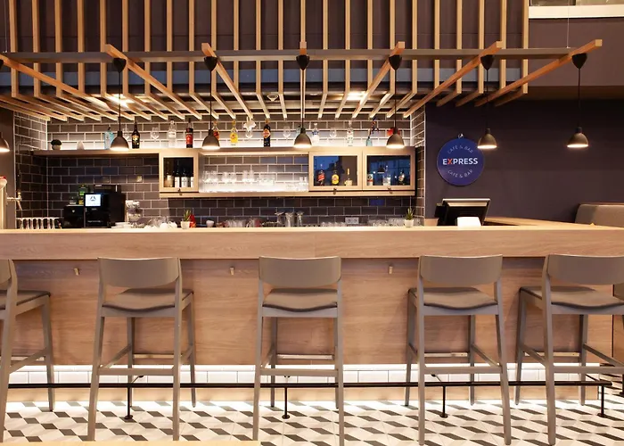 Express & By Ihg 酒店 Monheim am Rhein