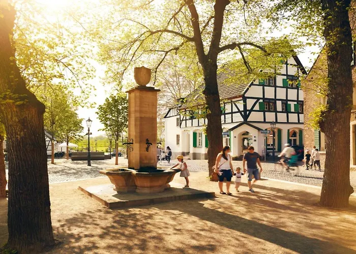 酒店 Express & By Ihg